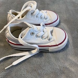 5c white converse worn once